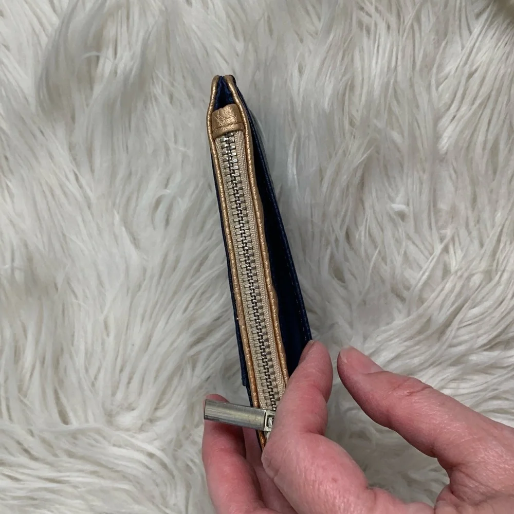 Card Case - Picture 5 of 10